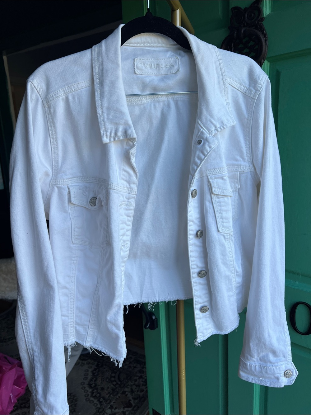 Maurices classic white cropped denim jacket  - L